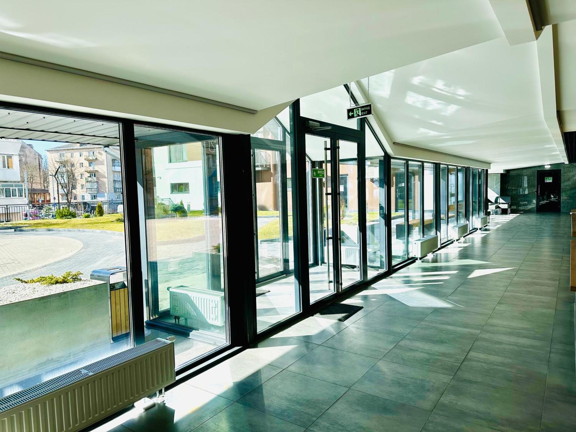 Designer Apartments In The City Center Rivne Ngoại thất bức ảnh